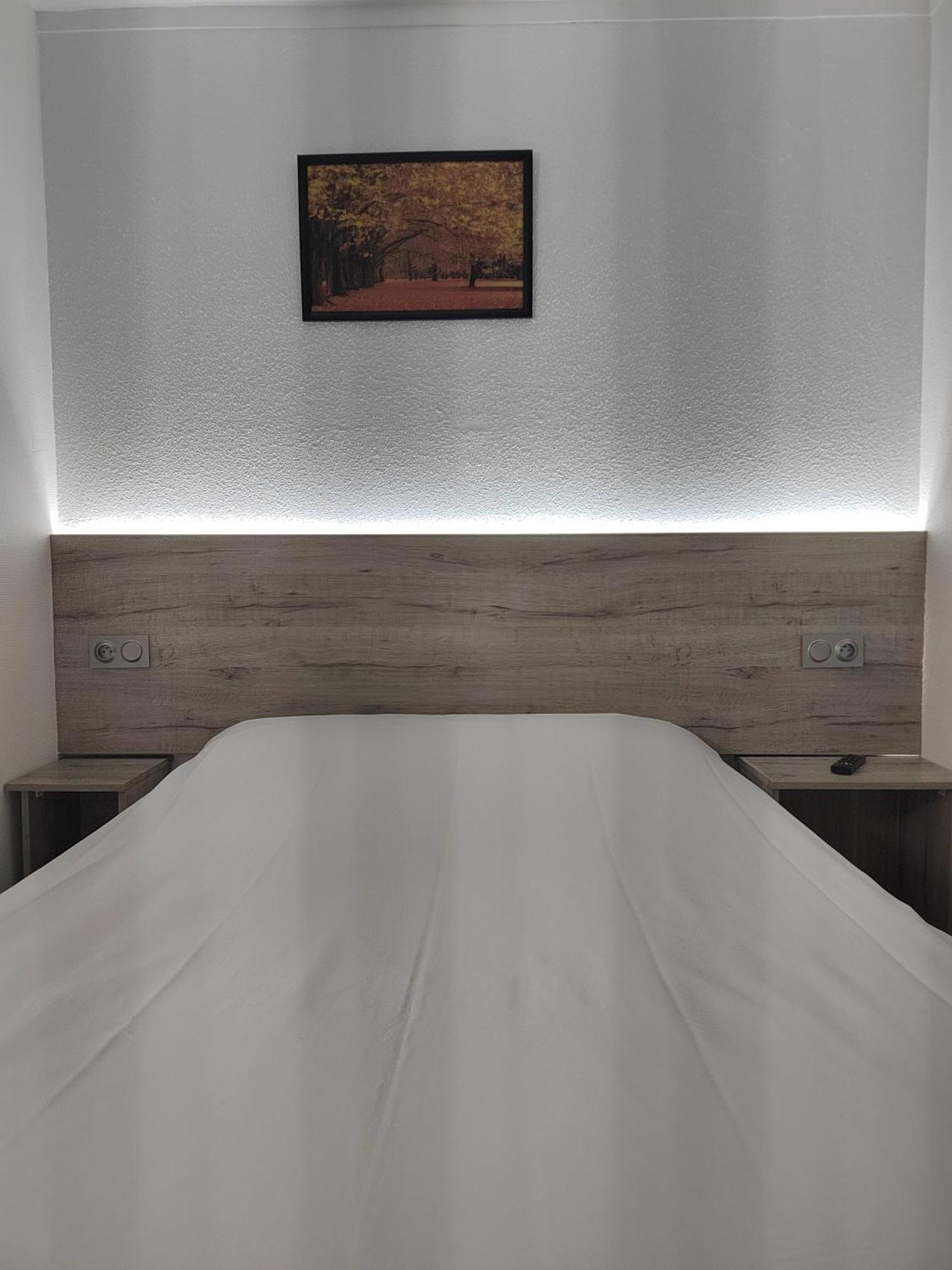 Alpha Hotel Bouafle 외부 사진