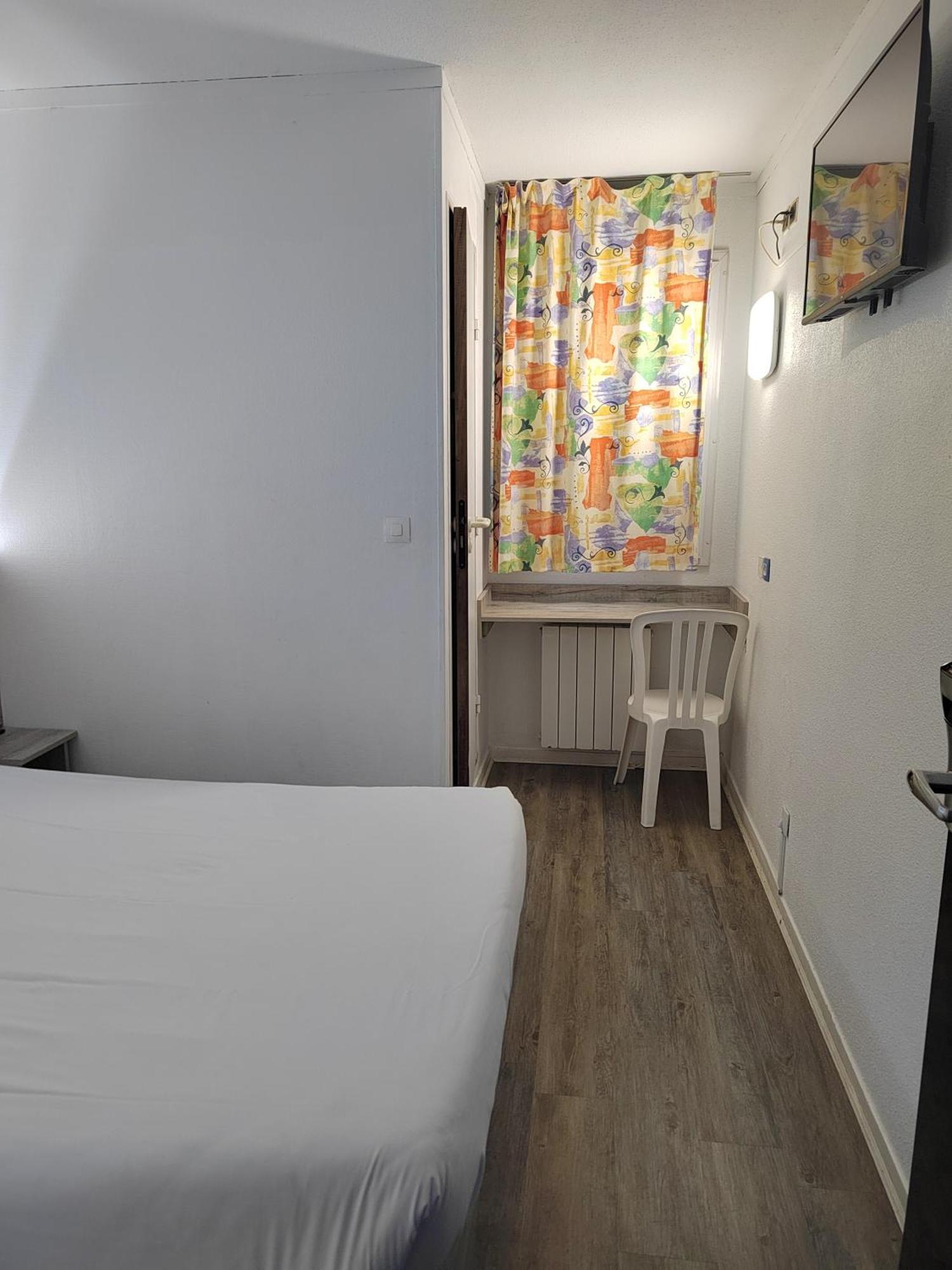 Alpha Hotel Bouafle 외부 사진