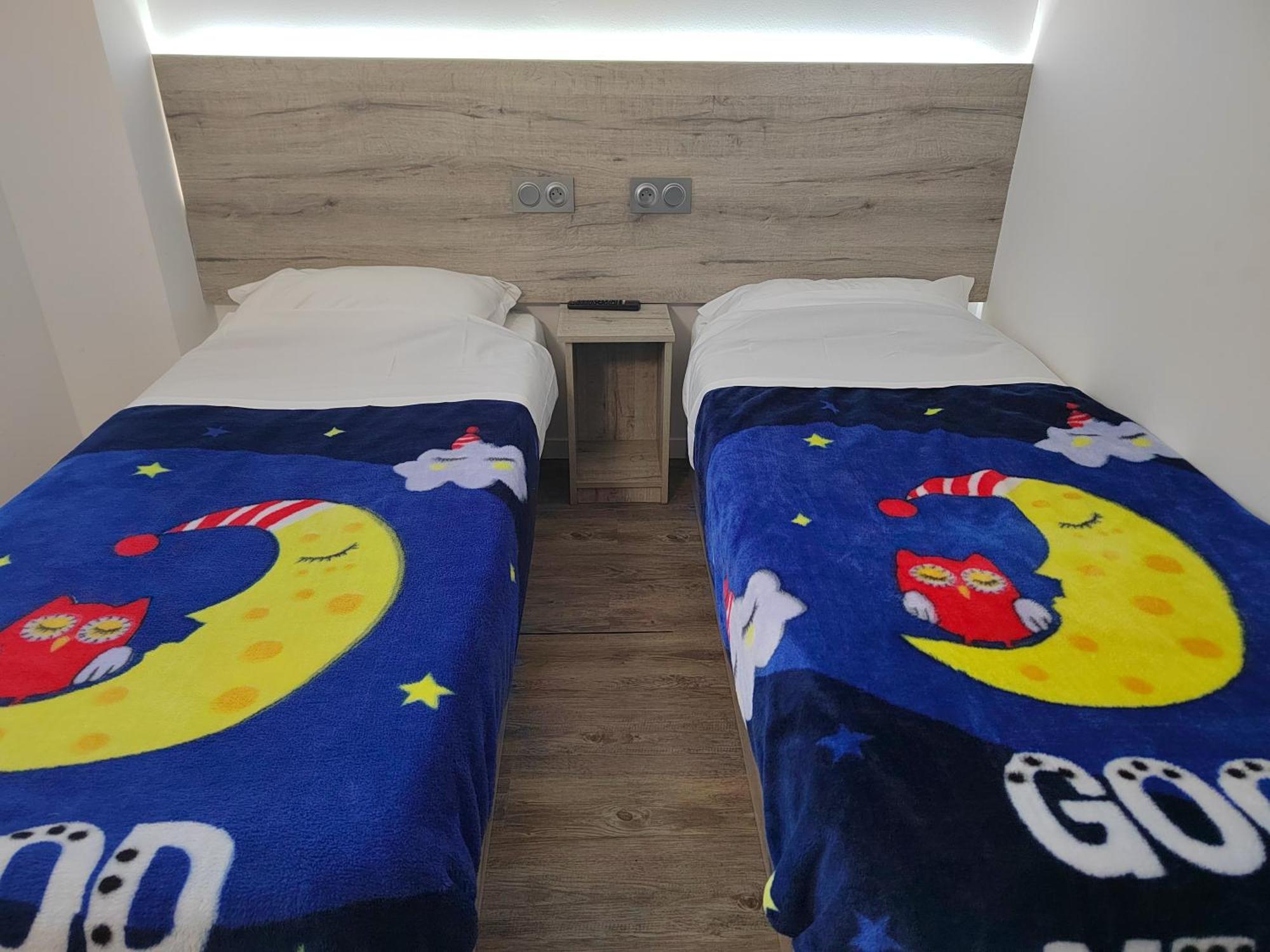 Alpha Hotel Bouafle 외부 사진